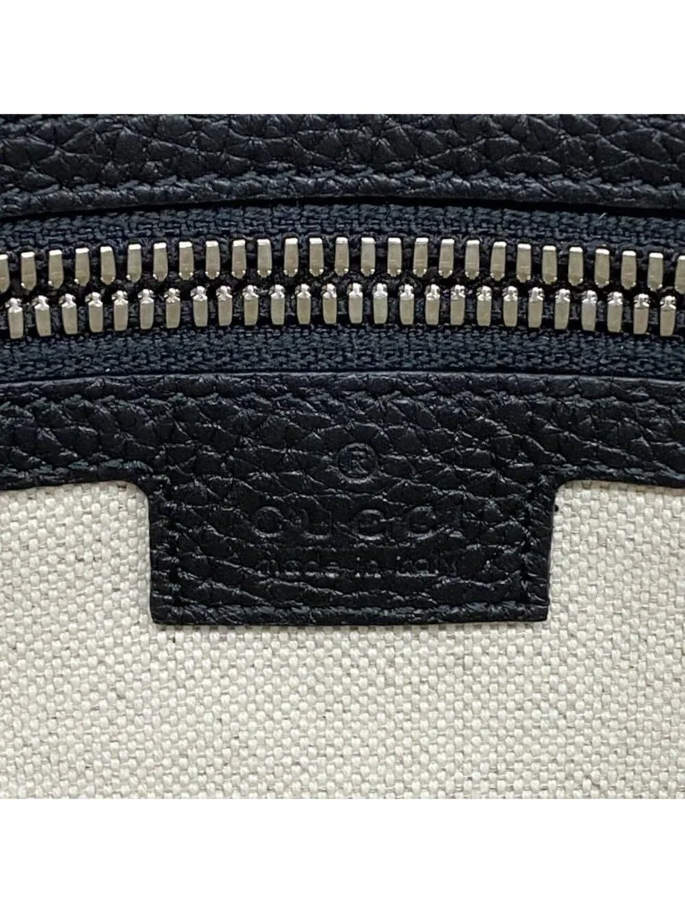 Gucci Shoulder Bag Jumbo GG Leather Black Silver